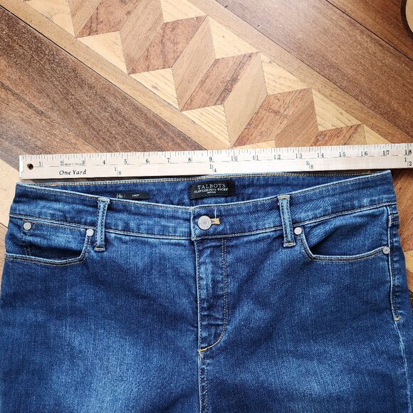 Talbots Flawless Five-Pocket "Crop" Jeans Size 14 Petite - Picture 7 of 16